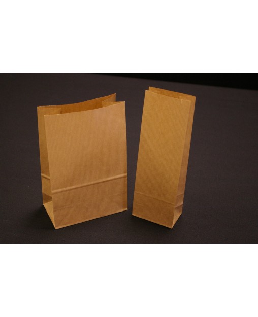 Bolsa de papel, con base rectangular, kraft .